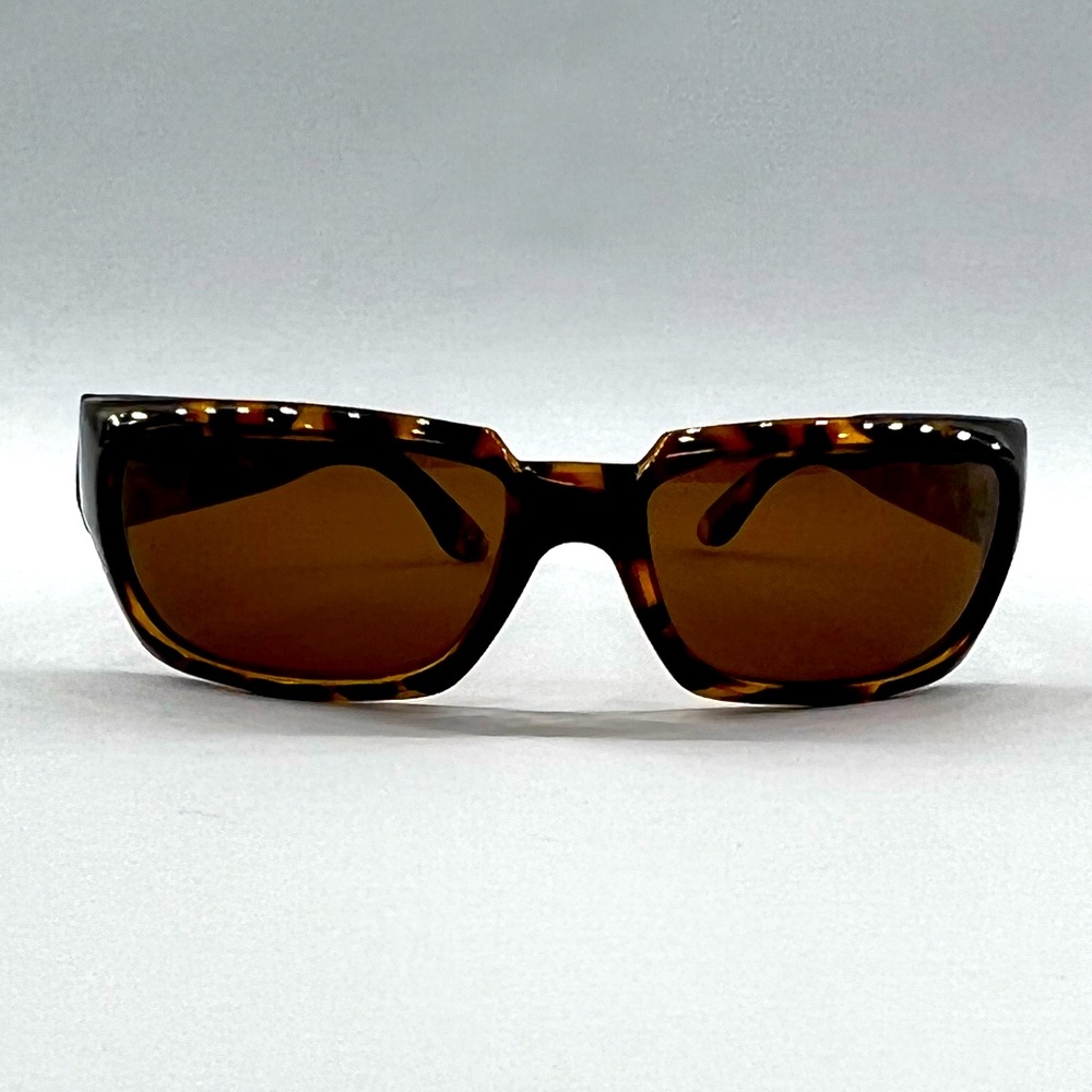 DSO Eyewear Boost Sunglasses in Shiny Tort - Amber